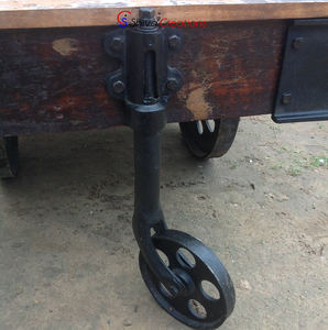 Table basse en bois et métal de style industriel vintage, vente en gros, design antique, avec roulettes, pour le salon, meubles de maison - Product Image 4
