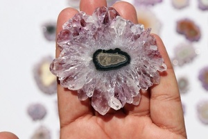 Pendentif en tranches d'améthyste naturelle de qualité AAAAA avec couleur 100% naturelle, cadeau de mariage - Product Image 2