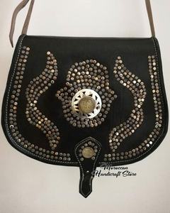 Sac à main marocain en cuir véritable pour femmes à la mode Ins Style avec motif géométrique bouton couverture et serrure fermeture cadeau - Product Image 1