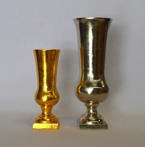 Vases à fleurs antiques décoratifs de mariage à la maison de Offre Spéciale de luxe modernes pour la décoration à la maison et le salon avec finition dorée - Product Image 1