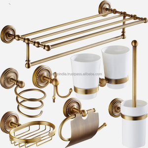 Antiguo latón accesorios de baño - Product Image 1
