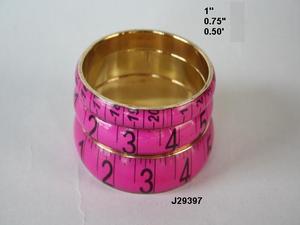 Pulseras de resina verde con patrones de cinta métrica para mujer y niña, brazaletes de Metal disponibles en todos los colores - Product Image 4