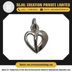 Abalorios de Plata de Ley 925 diseñados con precisión chapados en oro con acabado perfecto para regalo-Colgantes y amuletos finos - Product Image 3