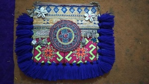 Bolso Vintage Banjara para damas Gypsy Boho Bohemian Tassel Thread Letter Pattern Design - Product Image 3