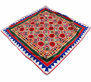 Produit indien Vintage Tissu Coton Patchwork Mur Décoratif Toran Meilleure Qualité Collection Prix de Gros - Product Image 1