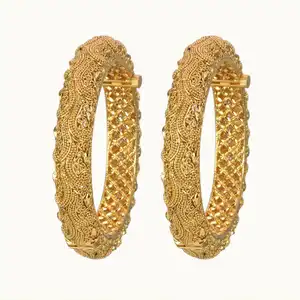 Grossiste et fabricants de bracelets plaqués or antique en Inde, Mumbai, Chennai, vente en gros de bracelets plaqués or Export - 10859