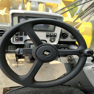 Chargeuse Caterpillar 950G, chargeuse Cat 950, travaillant pour la livraison de pierres et de terre dans la ville de Shanghai - Product Image 3