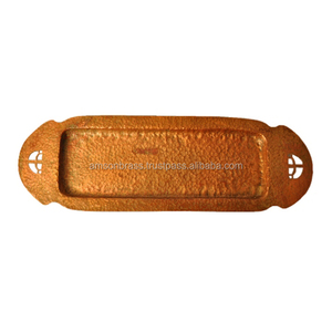 Plateau de service en cuivre rectangulaire martelé à la main et plateau de restaurant plateau en cuivre en métal de forme ovale fait à la main - Product Image 1