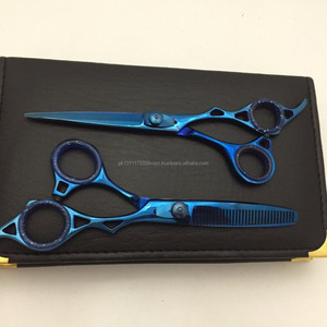 Tijera profesional de titanio con revestimiento azul para peluquero, tijeras de peluquería personalizadas, de acero inoxidable - Product Image 3