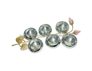 ชามเสริฟสแตนเลสงานแฮนด์เมดสำหรับห้องครัวงานแต่งงานงานปาร์ตี้โลหะขัดเงาดีไซน์เพ้อฝันสำหรับภาชนะใส่ซอสสลัด - Product Image 1