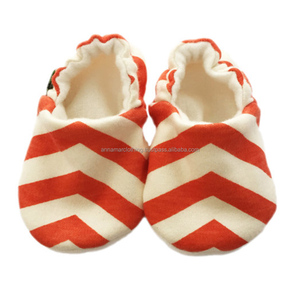 Chaussons pour bébé, étiquette privée, en coton, confortable, organique, pantoufles pour nouveau-né, personnalisé, vente en gros - Product Image 1