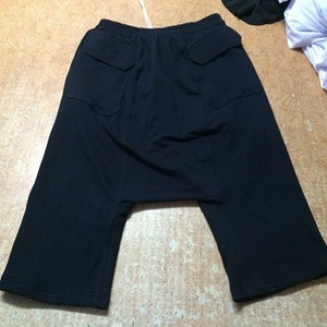 Pantalones cortos deportivos negros de rizo personalizados OEM con cordones grandes para hombre - Product Image 2