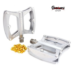 Tipsum Ti-Lame Axe En Titane pour Vélo De Route VTT Pédale avec Extra Broche Argent Couleur - Product Image 1