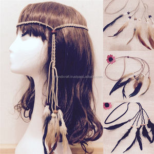 Diadema Hippie con Plumas Indias, Tejida a Mano, Plumas Hechas a Mano, Magia Artesanal - Product Image 1