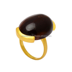 Anillo DE PLATA 925 con chapado en oro y piedras preciosas granate corte ovalado anillo clásico de moda para Aniversario de compromiso de boda. - Product Image 1