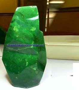 Semi-preciosas piedras preciosas jade nefrita pulido cayó las piedras - Product Image 1