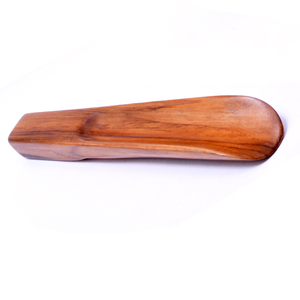 Corne à chaussures en bois fait à la main, Mini accessoire indien coloré de styliste pour enfants, petite taille, cm - Product Image 1