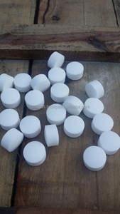 Adoucisseur d'eau Sel Comprimés 99% Pureté Forme Ronde 13gr Minéraux Non Métalliques Produit - Product Image 4