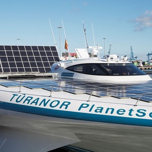 Panel Solar Flexible Delgado Personalizable de 150W 12V eGo S 150W con 24.4% de Eficiencia y Caja de Conexiones IP65 para Barco, Convertible, Deportivo - Product Image 1