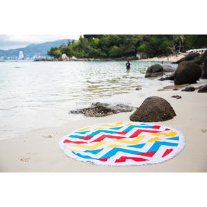 Serviette de plage ronde fabriquée en turquie, tissée et imprimée, Design personnalisé, serviette ronde imprimée avec glands, plage sans sable - Product Image 1