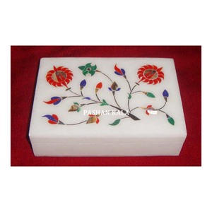 Prix le plus bas blanc marbre multicolore incrustation brillant travail boîtes à bijoux à la main Unique fleur conception marbre incrustation boîte nouveau prix - Product Image 1