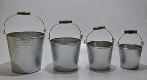 Ensemble de 3 jardinières de sol de style américain galvanisées, élégantes jardinières pour votre décoration - Product Image 3