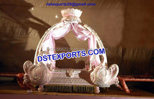 Decoración Real para Bodas Indias, Palki, Doli de Madera para Bodas, Palki Tallado en Madera - Product Image 4