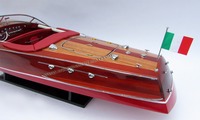 RIVA ARISSTON GIA NHIEN, Modelo de Barco Náutico de Madera Hecho a Mano, Casco Rojo Pintado, Regalo Empresarial de Europa y Vietnam