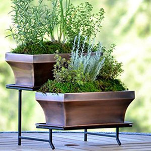 Jardinera de metal galvanizado rústico Premium para decoración de exteriores - Product Image 3