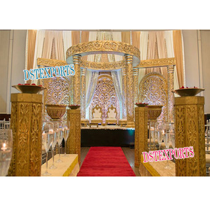 Mandap Dorado Tradicional para Bodas Hindúes, Último Modelo de Mandap de Fibra Dorada con Jali, Mandap Tradicional Indio Gujarati para Bodas en Sídney - Product Image 1