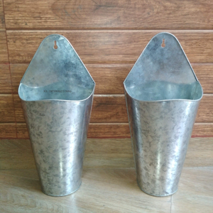 Jardinières murales en métal galvanisé, lot de 2 porte-fleurs suspendus de Style ferme, décoration rustique pour la maison, salon, cuisine, chambre à coucher - Product Image 3