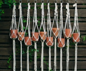 Colgador de Plantas de Macramé Hecho a Mano para Hogar, Jardín u Oficina, Nuevo Estilo INS, Decoración de Tela de Algodón, Maceta Colgante para Regalos - Product Image 1