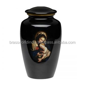 Urne funéraire en aluminium de style américain pour cendres humaines, de Brassworld India Funeral Supplies - Product Image 3