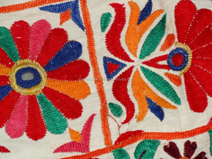 การออกแบบที่ไม่ซ้ำกันอินเดียตกแต่งผ้าฝ้าย Patchwork ประตูปัก Toran - Product Image 3