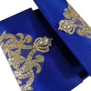 奢侈的泰国丝绸闪光盒装婚礼请柬