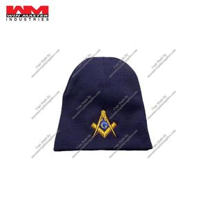 RSM Gorro de punto morado con emblema - Product Image 4