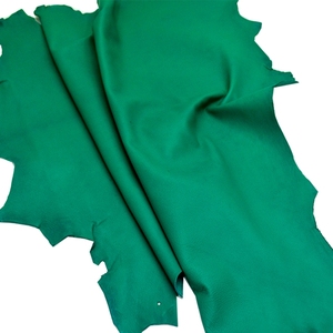 Type de grain en cuir de chèvre vert de haute qualité d'Indonésie avec motif fini pour la fabrication de gants - Product Image 1