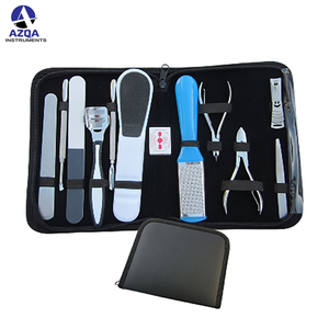 Kit de manucure et pédicure 14 pièces Outils de soin des ongles en acier inoxydable avec étui en cuir PU pour la maison et le salon - Product Image 2