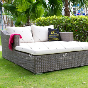 Cama doble de mimbre, muebles de exterior, superventas, 2018 - Product Image 1