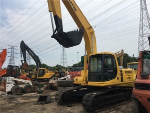 ใช้รถขุด Komatsu PC200-6ในสภาพการทำงานมือสองรถขุด Komatsu PC200-6/PC120-7สำหรับขาย - Product Image 4