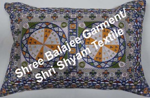 Hecho a mano indio sofá algodón fundas de almohada Suzani bordados decorativas cojín bordado decorativo sofá tiro de Uzbekistán - Product Image 3