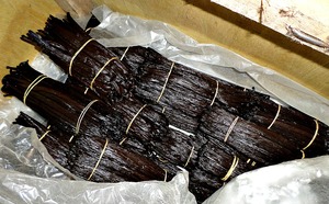 Black <b>Vanilla</b> <b>Beans</b> Gourmet Best Grade South Africa Quality High AD Dried - Product Image 2