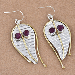 Casa De Plata 925 Pendientes De Hoja Lisa De Plata De Ley Diseño Delicado Granate Joyería De Boda Chapado En Oro-Fabricante De Moda - Product Image 3