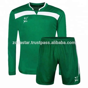 Uniformes de fútbol de manga larga de alta calidad personalizables con visualización del nombre del equipo - Product Image 3