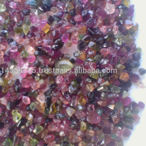 
 
 
 Pierres précieuses de tourmaline brute naturelle - Formes variées, origine indienne, pierres brutes non taillées pour la vente en gros DS1745001001 - Product Image 1