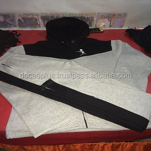 Custom OEM Hooded Casual Solid Heavyweight Men's <b>Tracksuit</b> with Matching Bottom and Top - Product Image 2