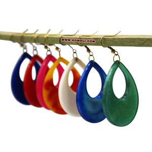 Joyería de pendiente personalizada con diseño de lágrima brillante - Product Image 6