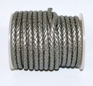 สายหนังแท้ถัก Bolo เคลือบเป็นมิตรกับสิ่งแวดล้อมสีเทาเมทัลลิก2.5มม.-5มม. มีหลายสีให้เลือกสำหรับกระเป๋ารองเท้าเครื่องประดับ - Product Image 3