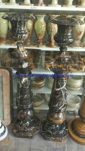 Pedestales de mármol negro y dorado tallados a mano Pantalla de columna única Pilares romanos sólidos - Product Image 2
