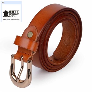 Cinturón de cuero de vaca genuino para hombre de longitud personalizada de alta calidad con hebilla de aleación con logotipo personalizado - Product Image 2